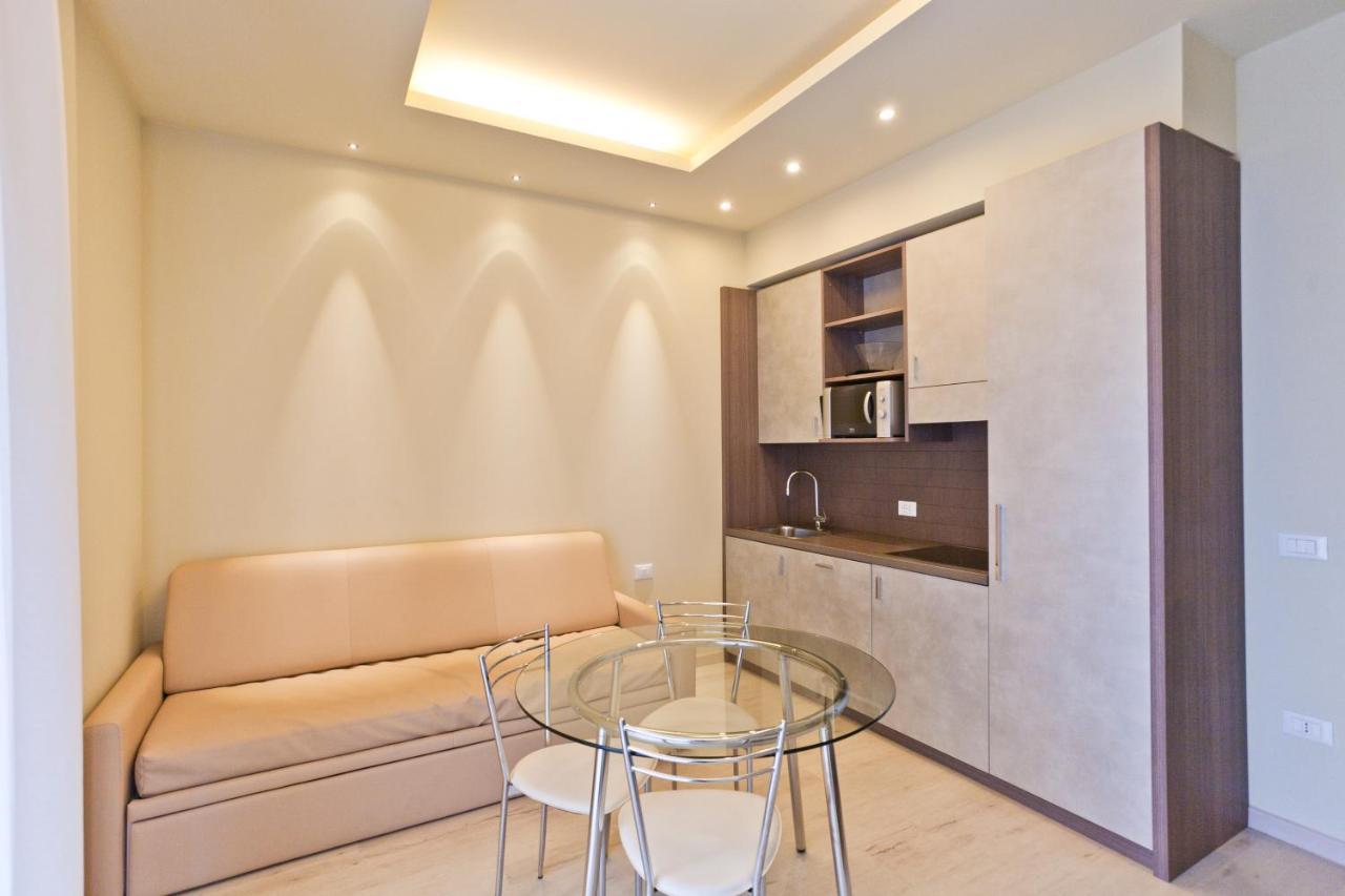 Residence Elisabetta Чезенатіко Екстер'єр фото